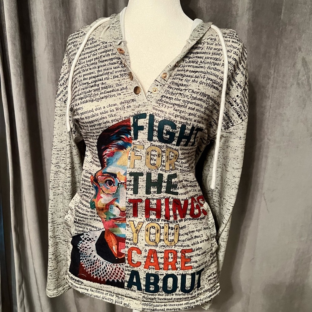 RBG Ruth Bader Ginsberg Long Shirt Button Drawstring w Pockets Size M
